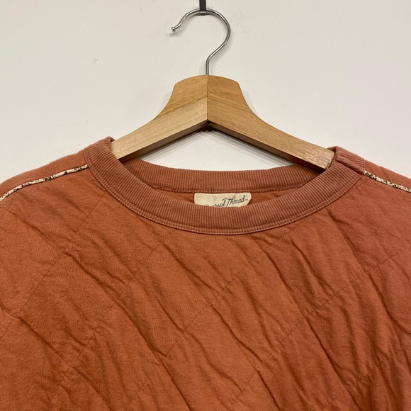 Universal Thread Quilted Mauve Crew Neck Pullover Sweatshirt Size Small - Picture 2 of 4